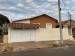 Casa à venda com 3 dormitórios no bairro Jardim Taquaral em Brotas - SP