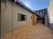 Casa para alugar com 2 dormitórios no bairro Jardim Orlando Ometto em Jaú - SP