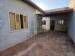 Casa à venda com 3 dormitórios no bairro Jardim Padre Augusto Sani em Jaú - SP