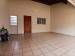 Casa à venda com 3 dormitórios no bairro Jardim Maria Cibele em Jaú - SP