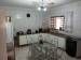 Casa à venda com 3 dormitórios no bairro Jardim Santo Antonio em Jaú - SP